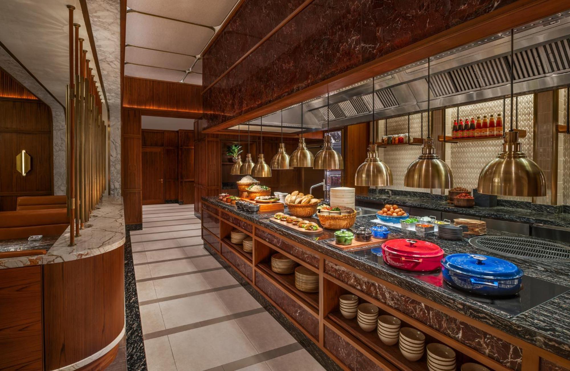 Hilton Saigon Отель 5*