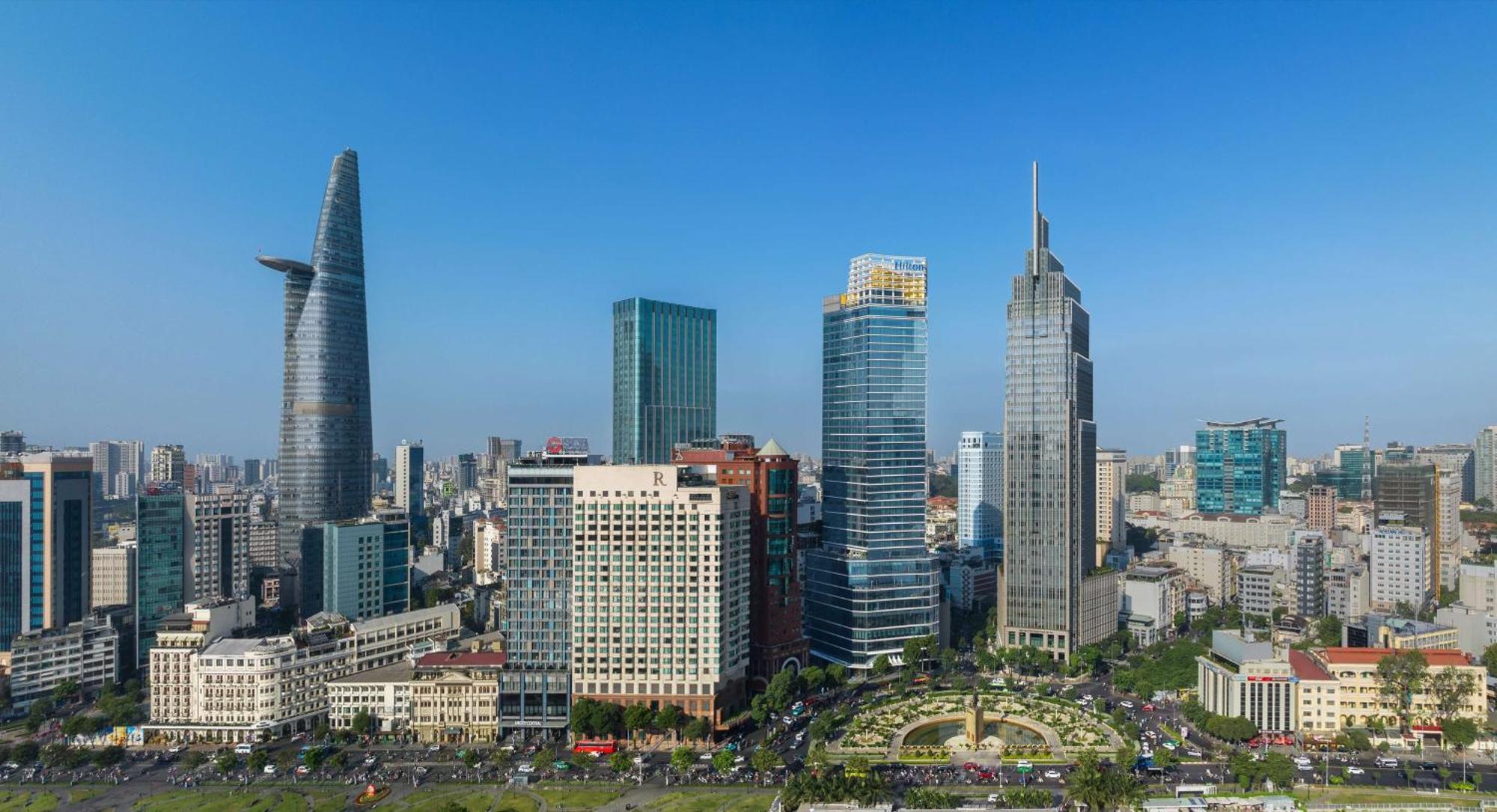 Hilton Saigon Отель