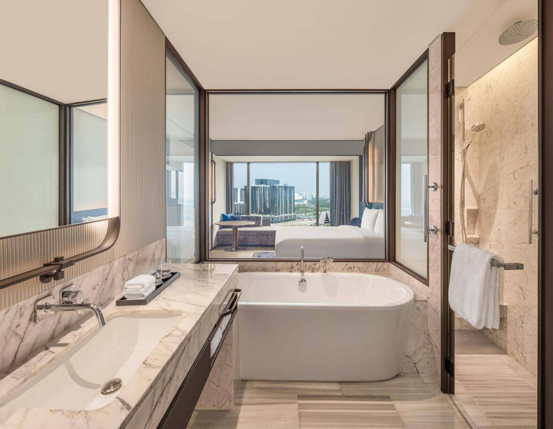 Hilton Saigon Отель
